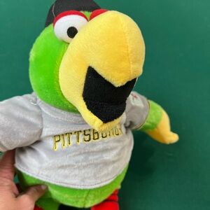 Pittsburgh Pirates Pirate Parrot Green Plush Stuffed Mascot Gray Jersey Toy